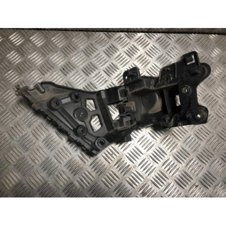 Support de pare chocs arriere RENAULT CLIO 4 PHASE 1 d’occasion