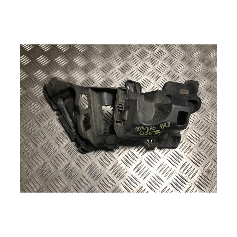 Support de pare chocs arriere RENAULT CLIO 4 PHASE 1 d’occasion