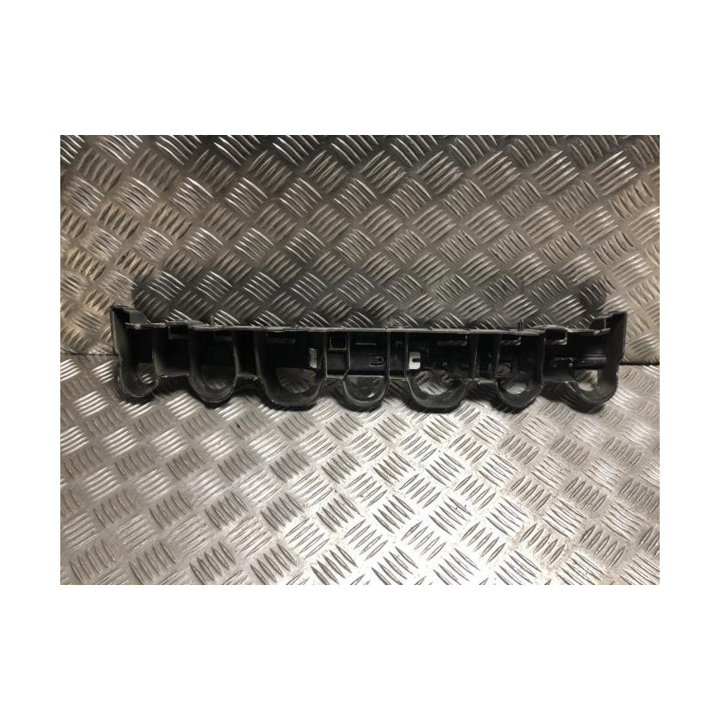 Support de pare chocs arriere RENAULT CLIO 4 PHASE 1 d’occasion