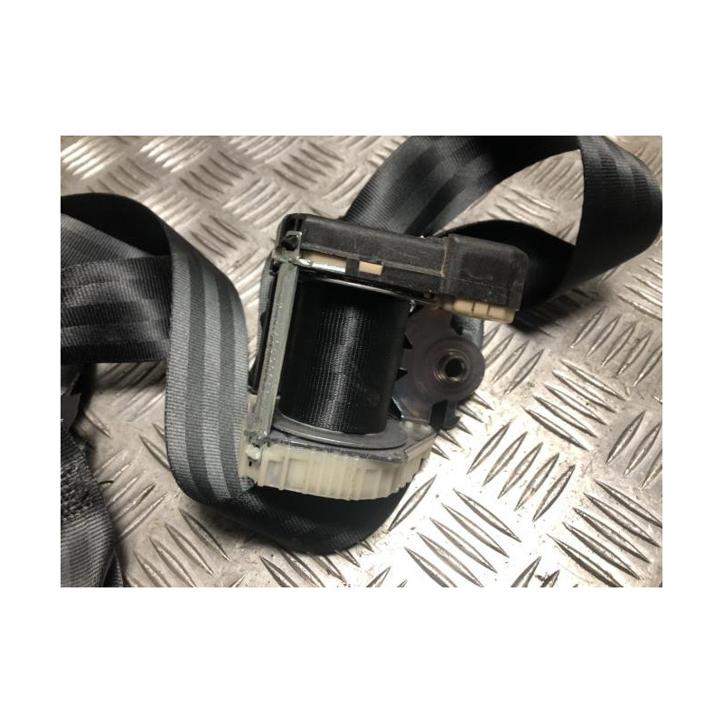 Ceinture arriere gauche RENAULT TWINGO 2 PHASE 2 d’occasion
