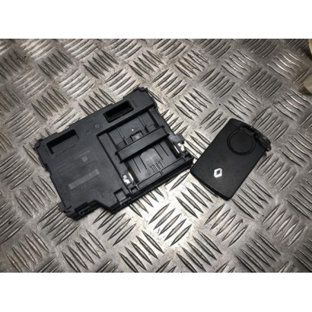 Lecteur de carte (neiman) RENAULT CLIO 4 PHASE 1 d’occasion