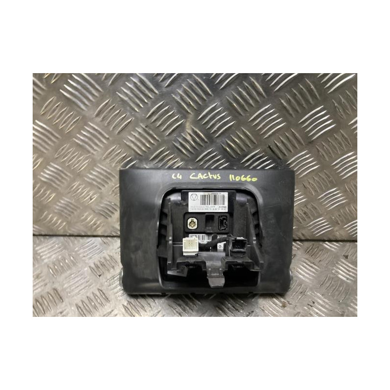 Ecran GPS CITROEN C4 CACTUS d’occasion