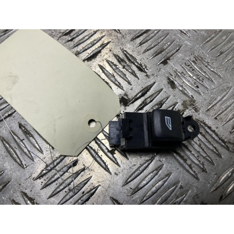 Interrupteur de leve vitre avant droit VOLVO C 30 PHASE 2 d’occasion