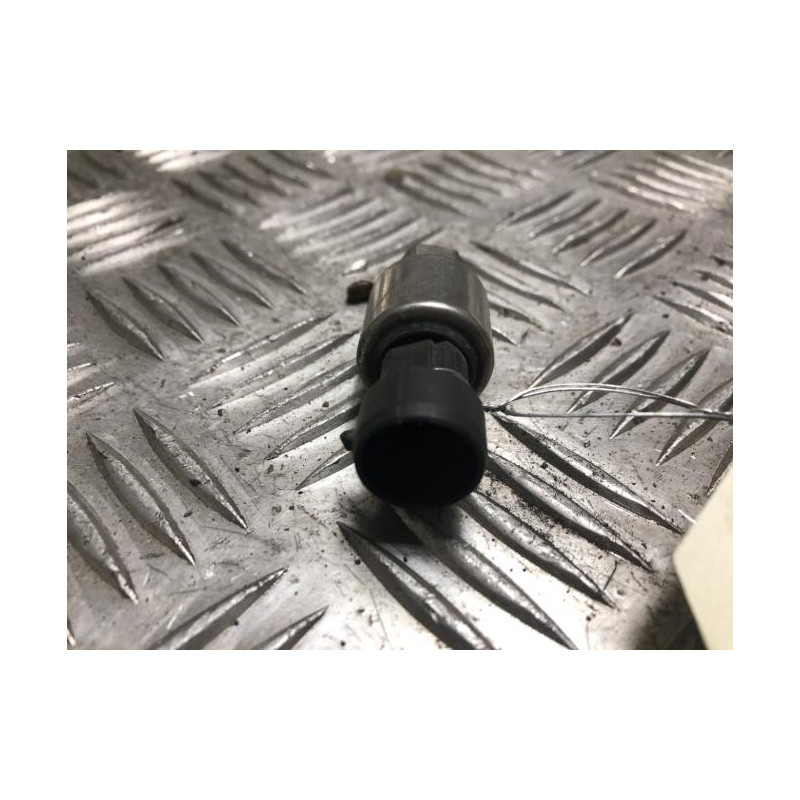 Pressostat de climatisation RENAULT TWINGO 2 PHASE 1 d’occasion
