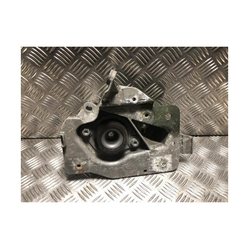 Support moteur gauche RENAULT TWINGO 2 PHASE 1 d’occasion