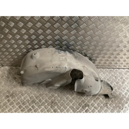 Pare boue arriere droit RENAULT CLIO 3 PHASE 1 d’occasion