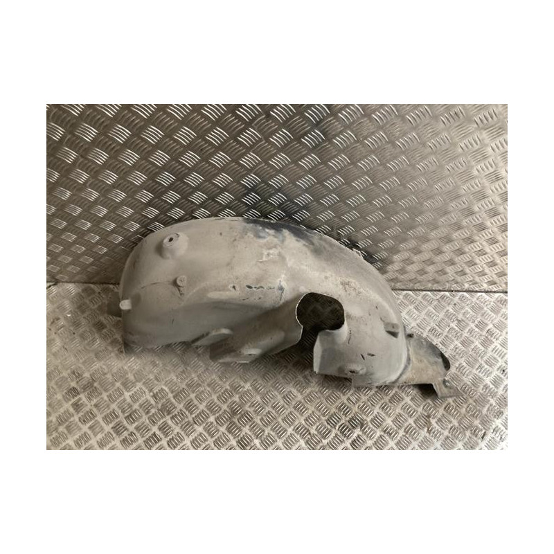 Pare boue arriere droit RENAULT CLIO 3 PHASE 1 d’occasion