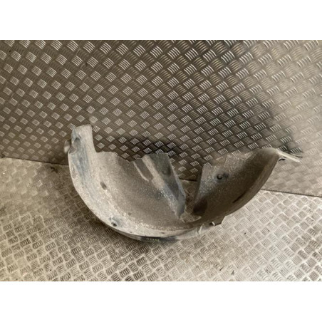 Pare boue arriere droit RENAULT CLIO 3 PHASE 1 d’occasion