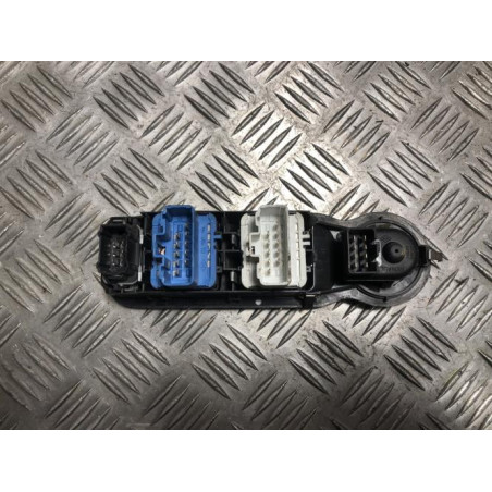 Interrupteur de leve vitre avant gauche RENAULT GRAND MODUS PHASE 2 d’occasion