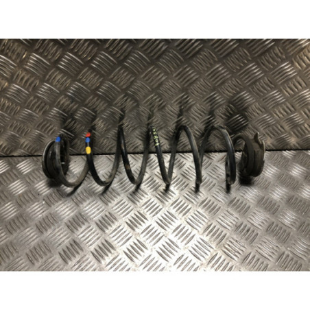 Ressort de suspension arriere gauche CITROEN C4 3 d’occasion