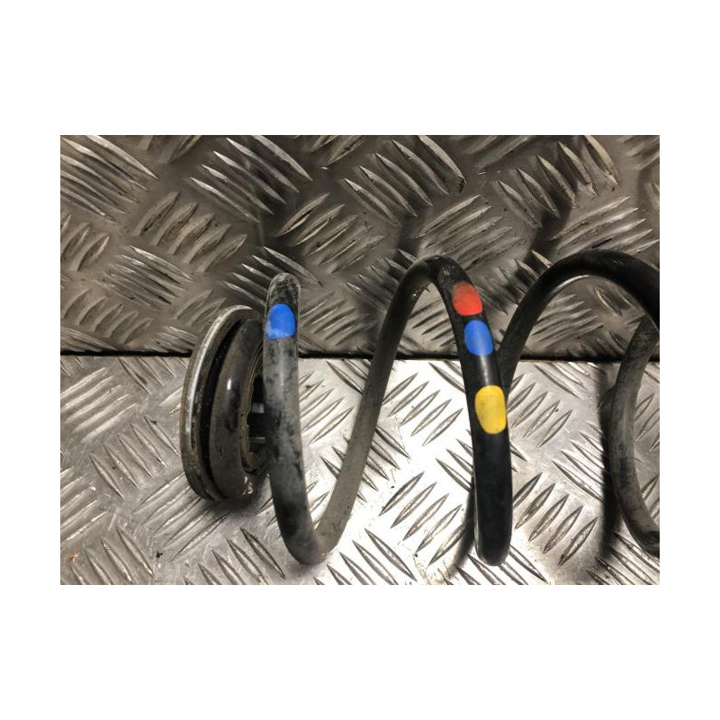 Ressort de suspension arriere gauche CITROEN C4 3 d’occasion