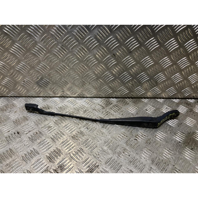 Bras essuie glace avant gauche RENAULT TWINGO 2 PHASE 2 d’occasion