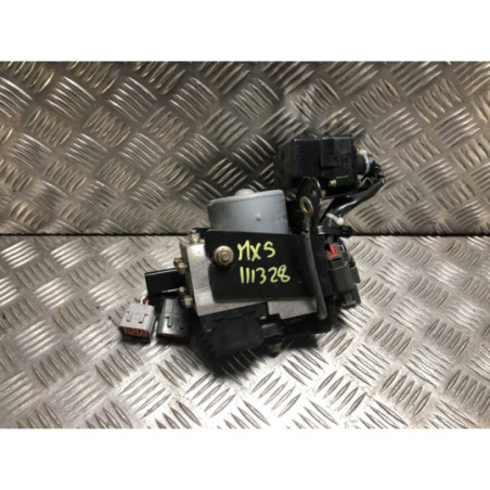 Bloc ABS (freins anti-blocage) MAZDA MX5 2 PHASE 2 CABRIOLET d’occasion