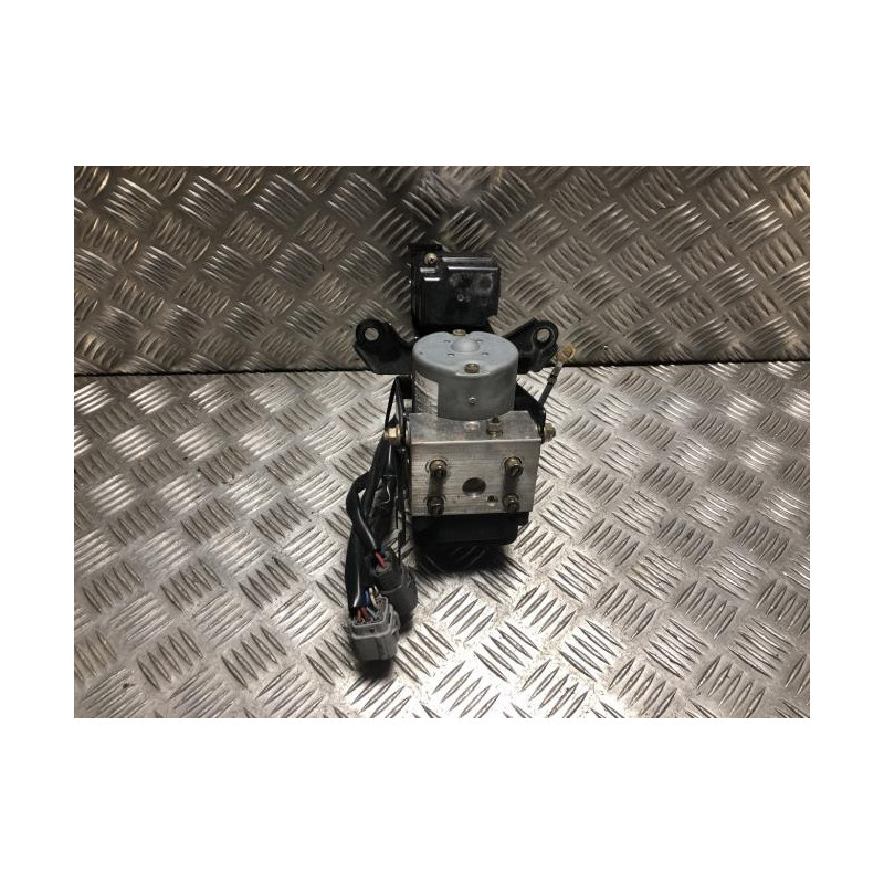 Bloc ABS (freins anti-blocage) MAZDA MX5 2 PHASE 2 CABRIOLET d’occasion