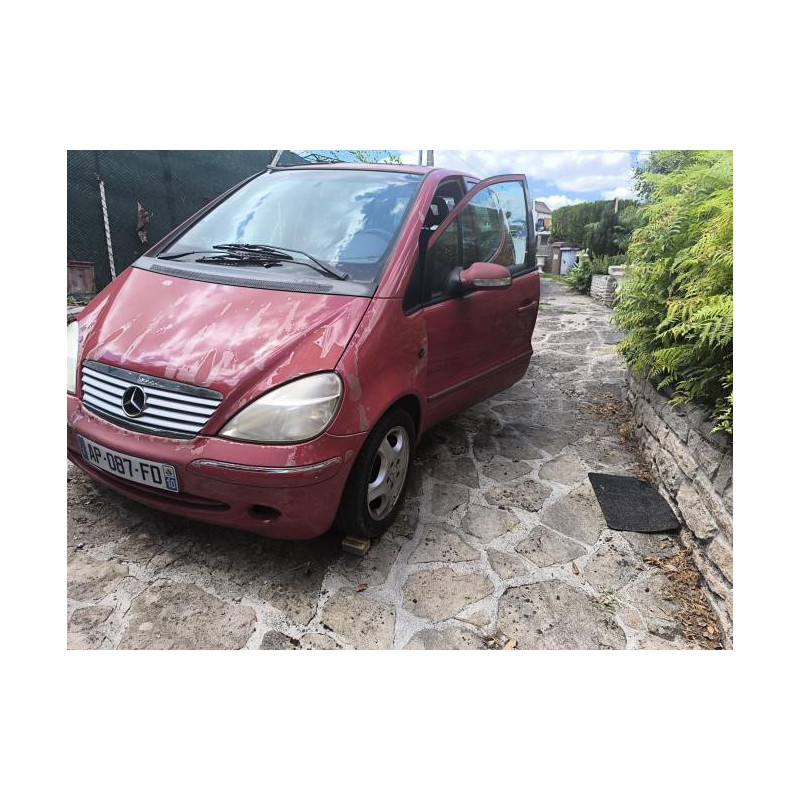 Pare choc avant MERCEDES CLASSE A 168 PHASE 2 d’occasion