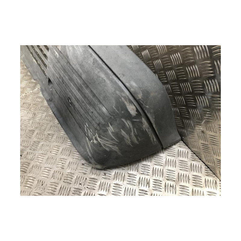 Pare choc arriere RENAULT SUPER 5 d’occasion