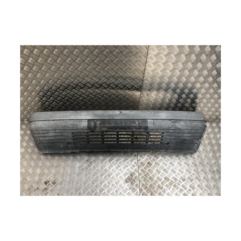 Pare choc arriere RENAULT SUPER 5 d’occasion