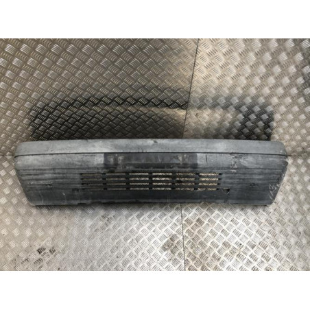 Pare choc arriere RENAULT SUPER 5 d’occasion