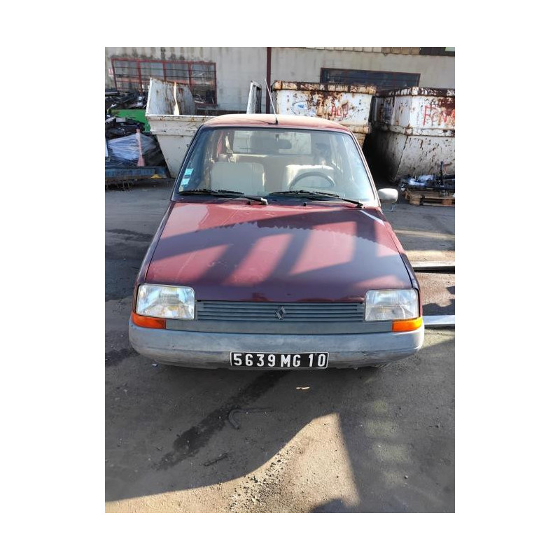 Pare choc arriere RENAULT SUPER 5 d’occasion