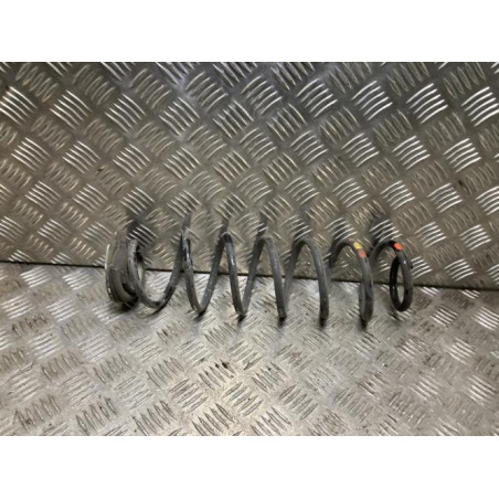 Ressort de suspension arriere PEUGEOT 2008 2 d’occasion