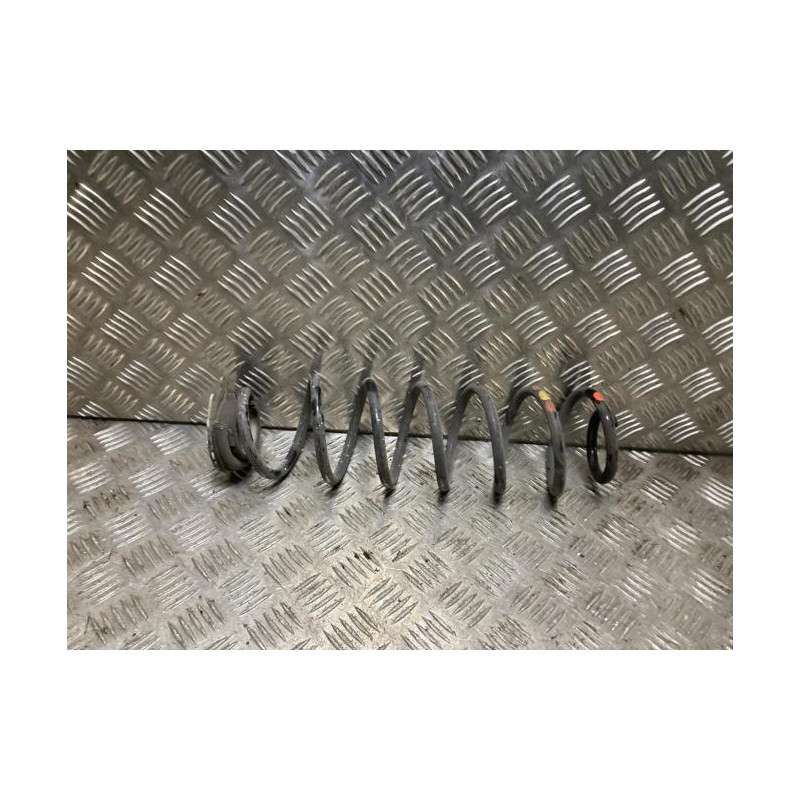 Ressort de suspension arriere PEUGEOT 2008 2 d’occasion