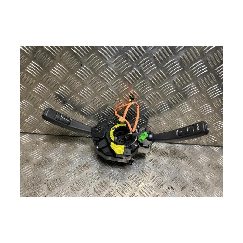 Com (Bloc Contacteur Tournant+Commodo Essuie Glace+Commodo Phare) VOLVO C 30 PHASE 2 d’occasion