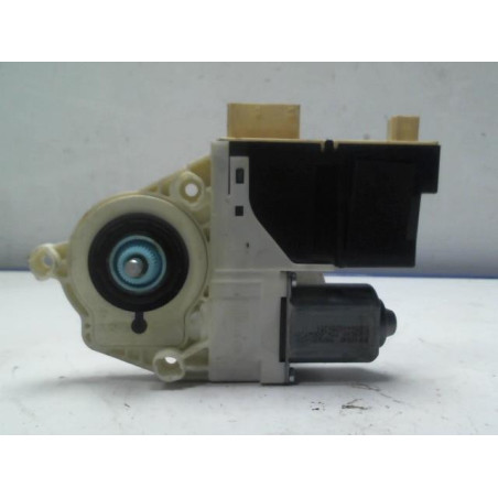 Moteur leve vitre avant droit CITROEN C4 1 PHASE 1 d’occasion