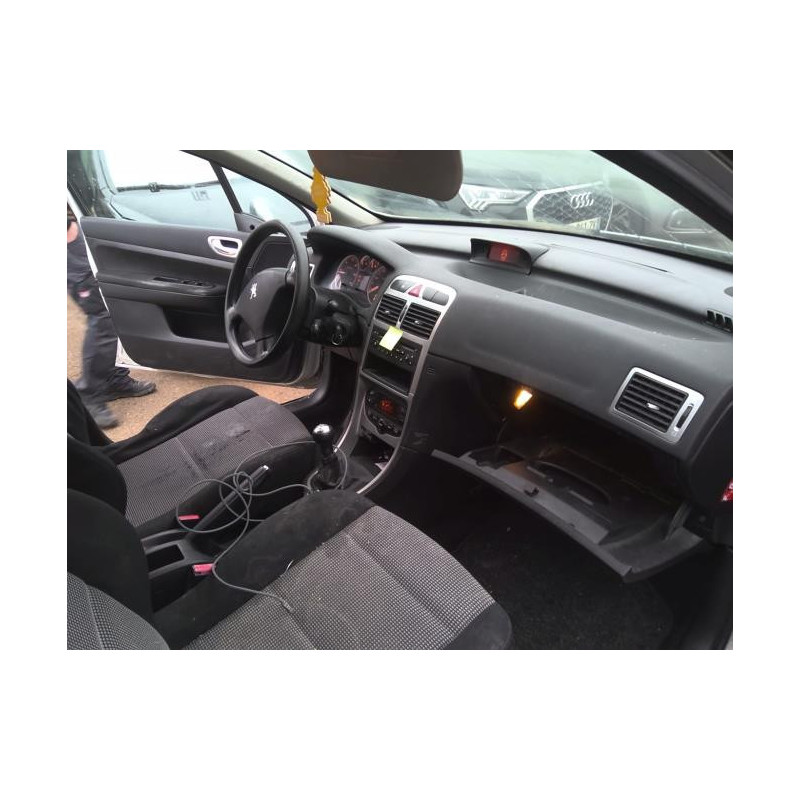 Platine feu arriere gauche PEUGEOT 307 PHASE 1 d’occasion