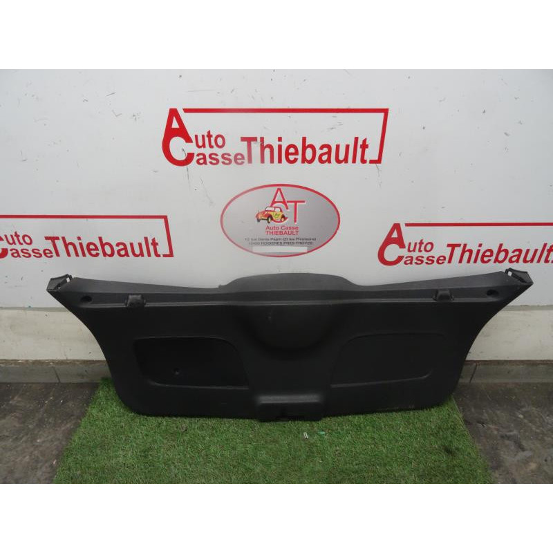 Garniture hayon RENAULT CLIO III PHASE 1 d’occasion