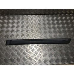 Baguette de porte arriere gauche  PEUGEOT 106 PHASE 2 d’occasion