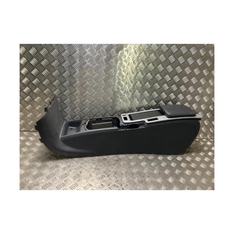 Console central (interieur plastique) VOLVO C 30 PHASE 2 d’occasion