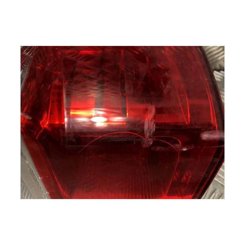 Feu arriere principal droit (feux) RENAULT MASTER 3 PHASE 1 d’occasion