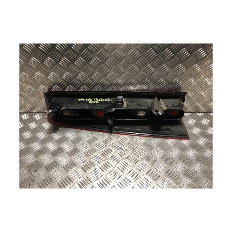 Feu arriere principal droit (feux) RENAULT MASTER 3 PHASE 1 d’occasion