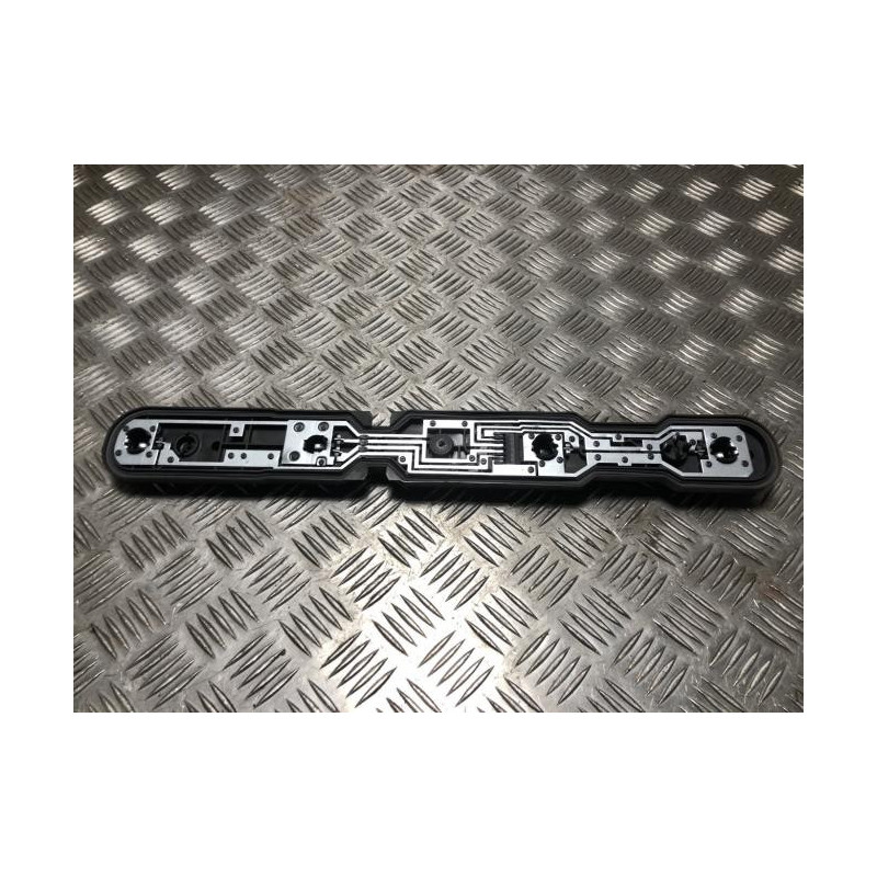 Platine feu arriere gauche RENAULT MASTER 3 PHASE 1 d’occasion