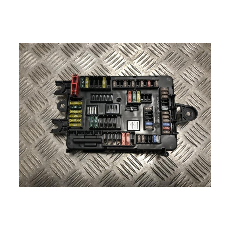 Porte fusible BMW SERIE 1 F20 PHASE 1 d’occasion