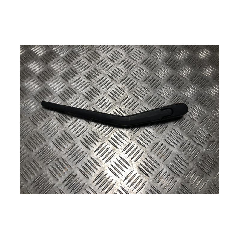 Bras essuie glace arriere BMW SERIE 1 F20 PHASE 1 d’occasion