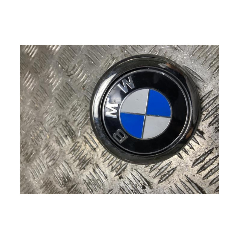 Poignee hayon BMW SERIE 1 F20 PHASE 1 d’occasion