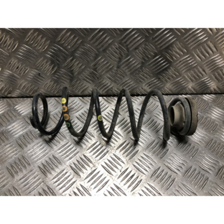 Ressort de suspension arriere VOLKSWAGEN UP PHASE 1 d’occasion