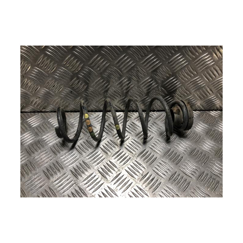 Ressort de suspension arriere VOLKSWAGEN UP PHASE 1 d’occasion