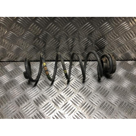 Ressort de suspension arriere VOLKSWAGEN UP PHASE 1 d’occasion