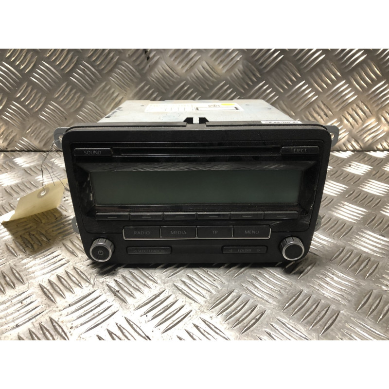 Autoradio d'origine VOLKSWAGEN POLO 5 PHASE 1 d’occasion