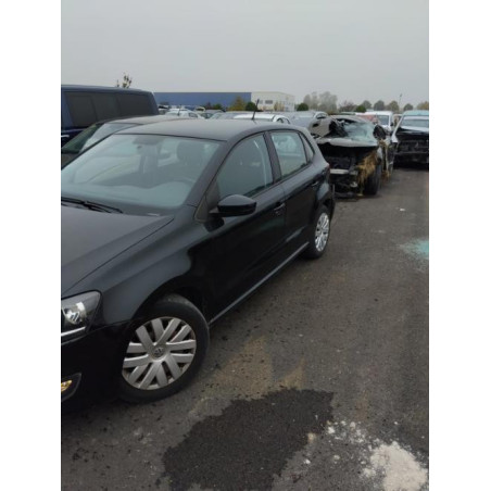 Autoradio d'origine VOLKSWAGEN POLO 5 PHASE 1 d’occasion