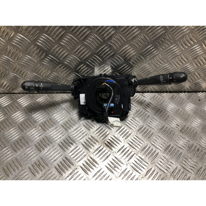 Com (Bloc Contacteur Tournant+Commodo Essuie Glace+Commodo Phare) CITROEN C4 CACTUS d’occasion