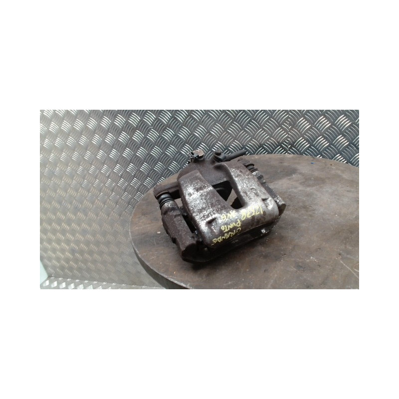 Etrier avant gauche (freinage) FIAT GRANDE PUNTO d’occasion