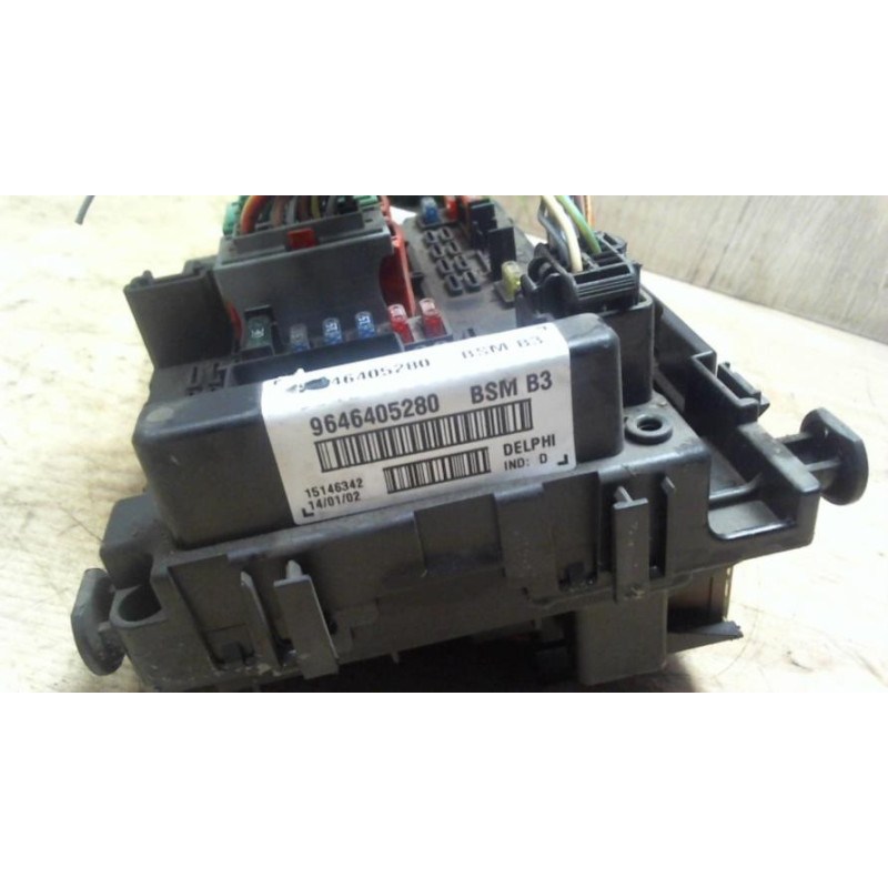 Boitier servitude moteur (BSM) PEUGEOT 206 PHASE 1 d’occasion