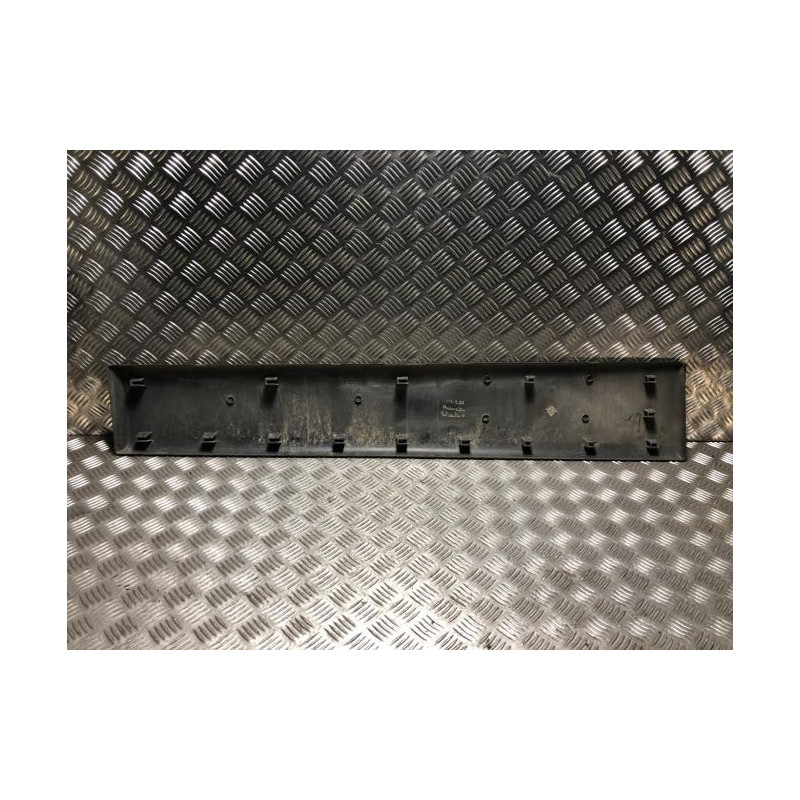 Baguette de porte arriere gauche  NISSAN PRIMASTAR 1 PHASE 2 d’occasion