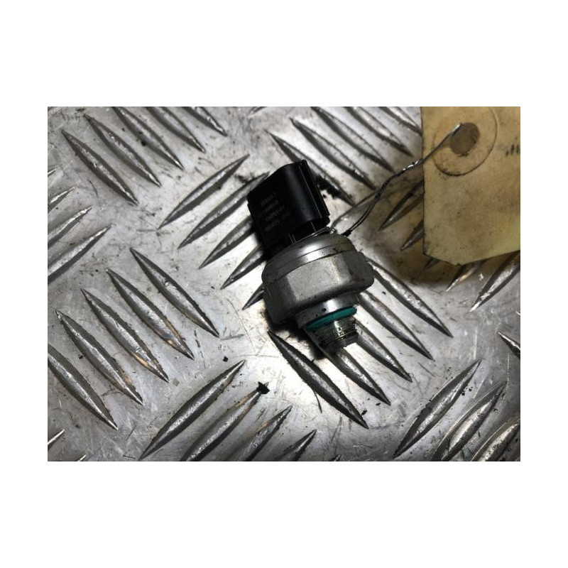 Pressostat de climatisation RENAULT CAPTUR 1 PHASE 1 d’occasion