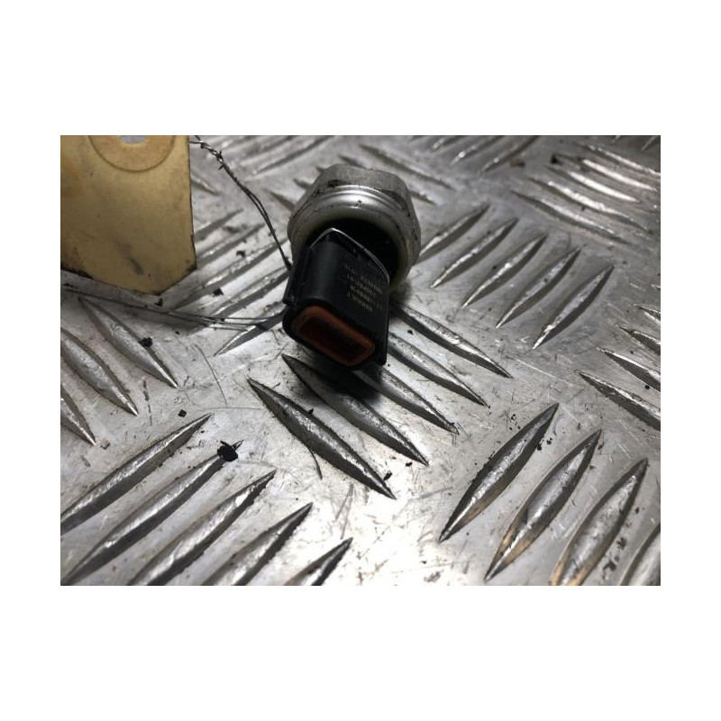 Pressostat de climatisation RENAULT CAPTUR 1 PHASE 1 d’occasion