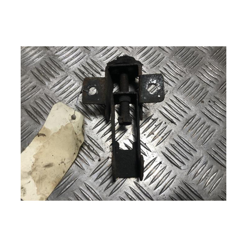 Crochet panier roue secours RENAULT KANGOO 1 PHASE 2 d’occasion