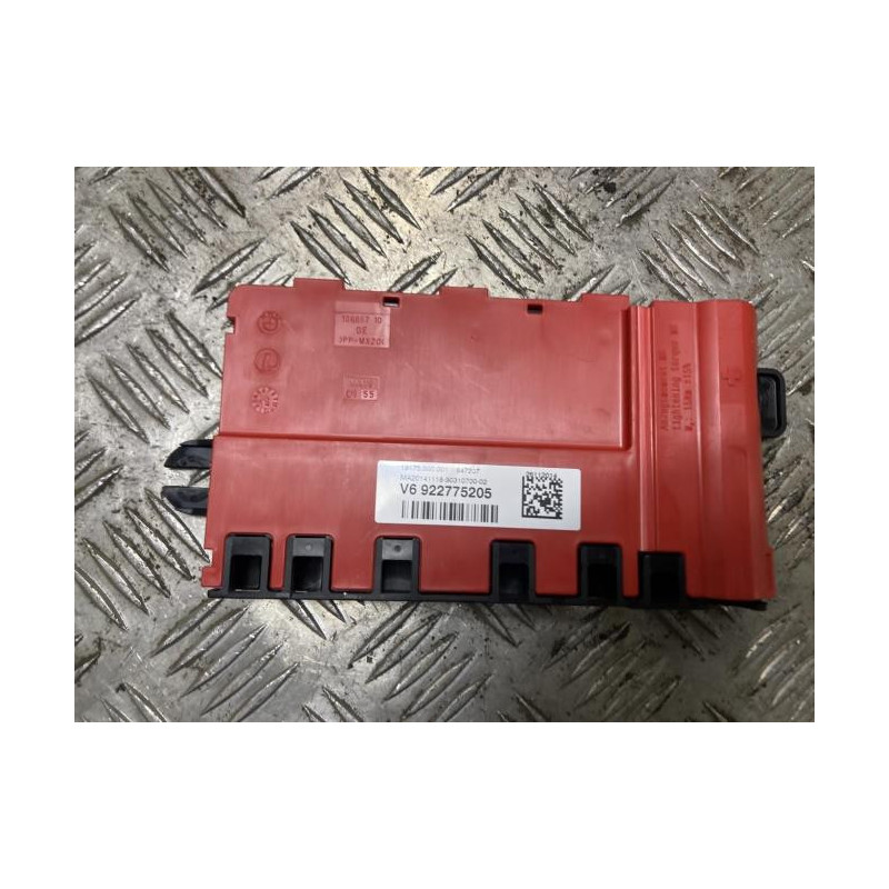Porte fusible BMW SERIE 1 F20 PHASE 1 d’occasion